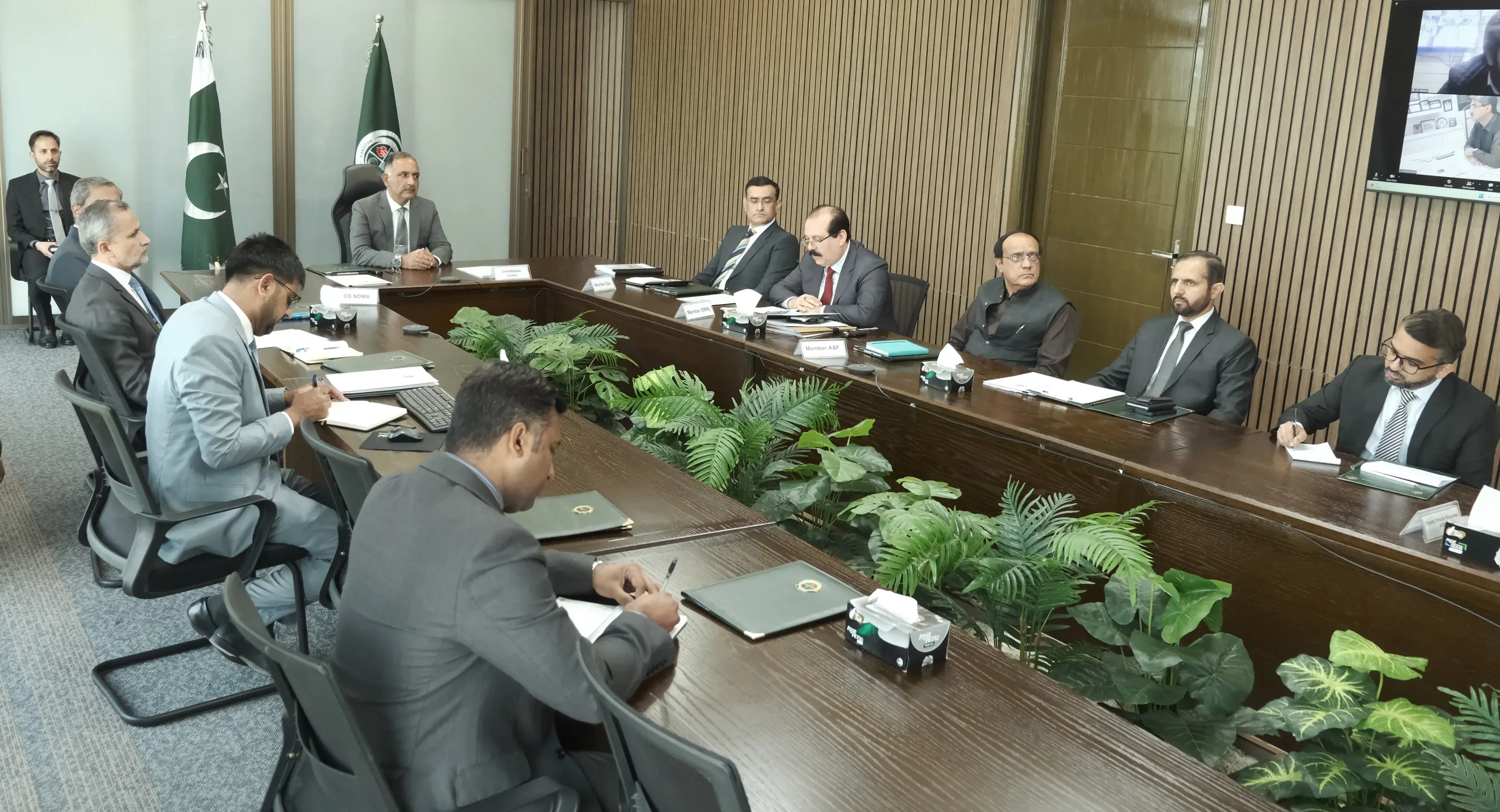 05-04-2024, Islamabad: Chairman NDMA Lt Gen Inam Haider Malik presided first meeting of Disaster Management Coordination Forum(DMCF) at NDMA HQs